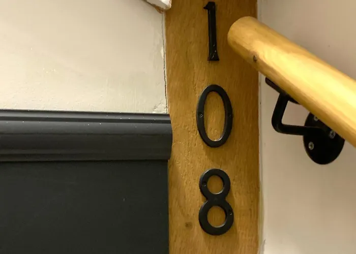 One Over Eight - Luxury One Bed アパート *